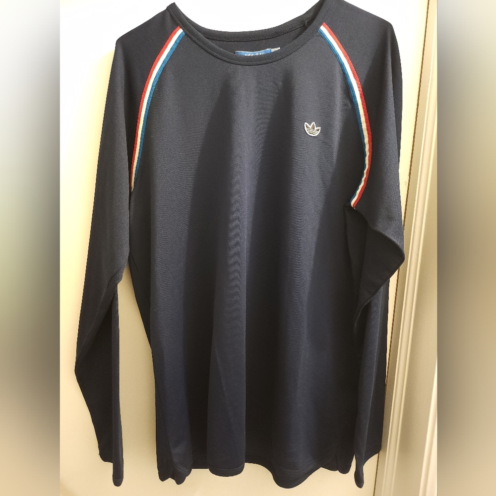 Adidas Long sleeve Pullover, Size XL, Preloved